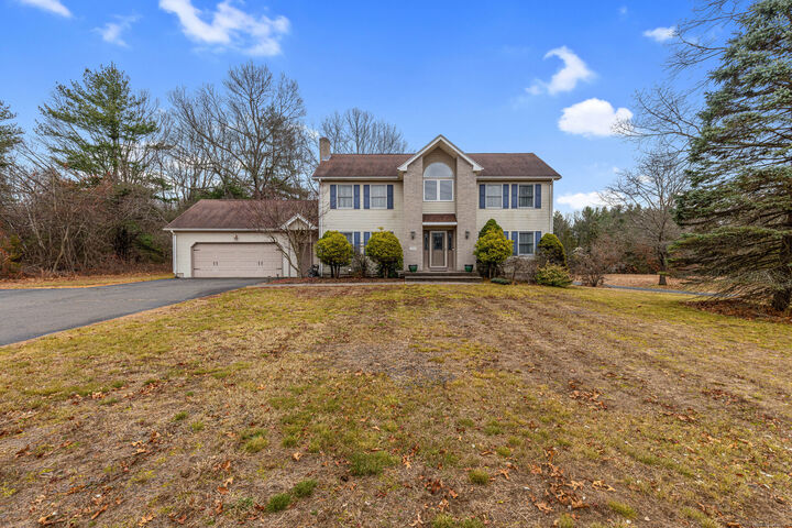 Property Photo: 2080 Poquonock Avenue CT 06095