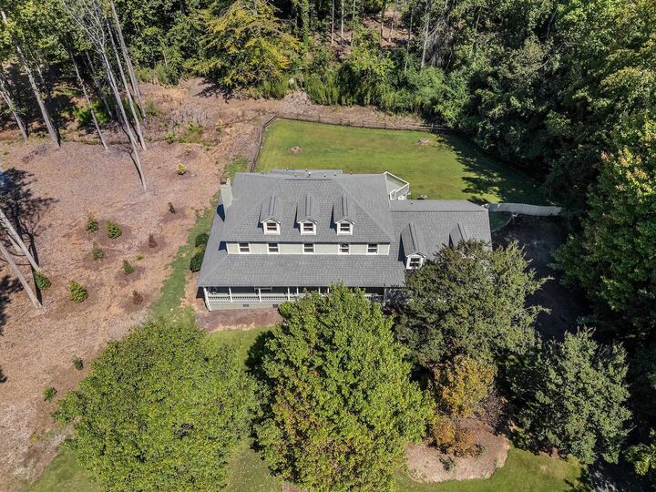 Property Photo:  1218 Shadowood Drive  SC 29301 