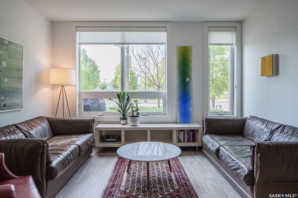 Property Photo:  232 Sonnenschein Way  SK S7M 5N7 