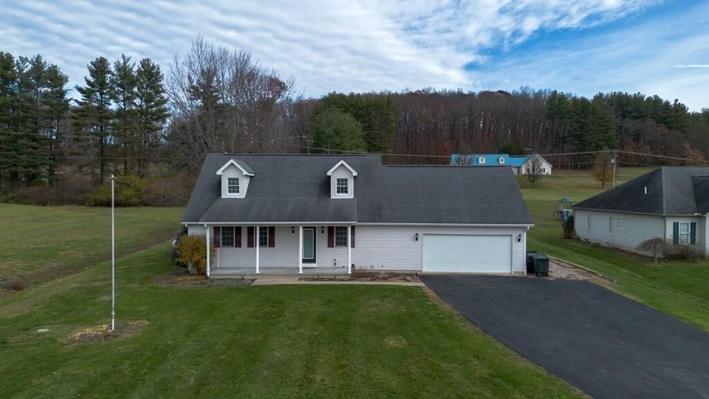 Property Photo: 340 Jones Road OH 45601