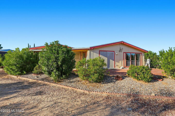Property Photo:  155 W Pinon Drive  AZ 85614 