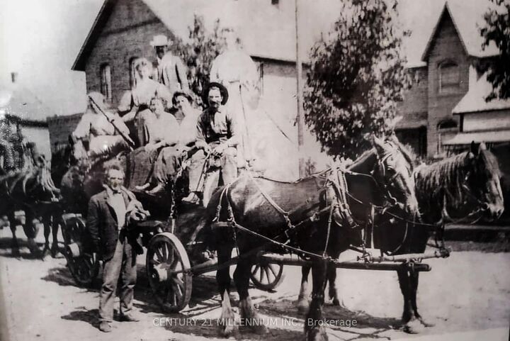 Property Photo:  794093 County Road 124 N/A  ON N0C 1M1 