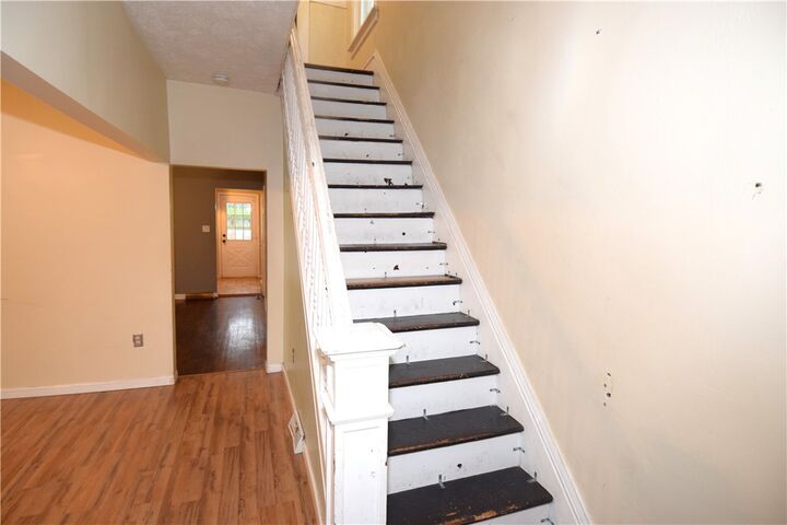 Property Photo:  1341 2nd Avenue  PA 15027 