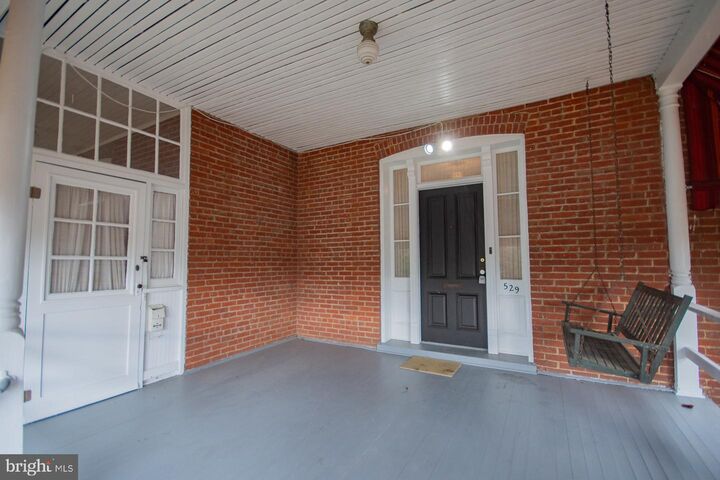 Property Photo:  529 S George Street  WV 25414 