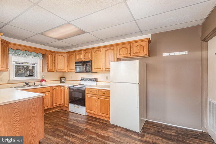 Property Photo:  514 Bosler Avenue  PA 17043 