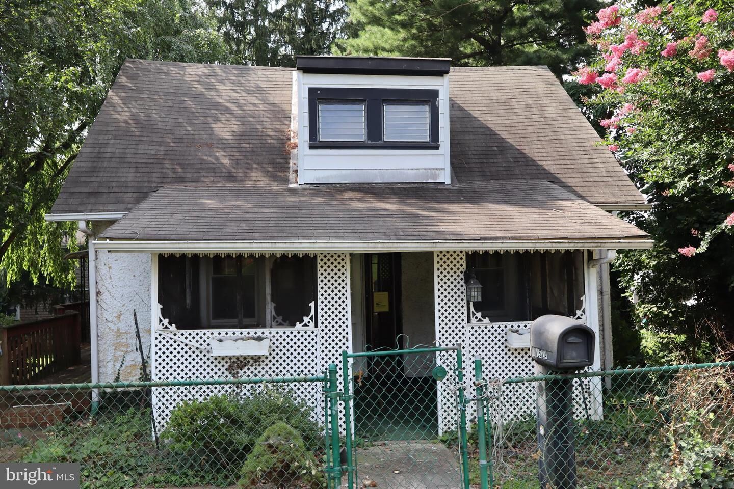 Property Photo:  1524 Highland Avenue  PA 19047 