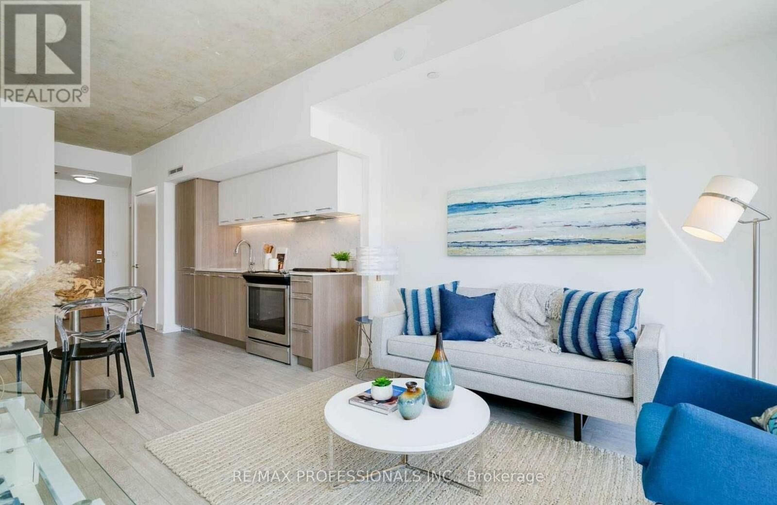 Property Photo:  25 Baseball Place 503  ON M4M 2A5 