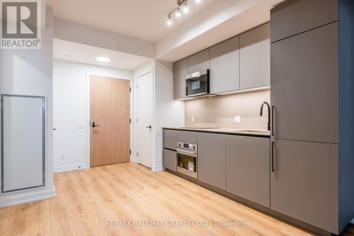 Property Photo:  35 Parliament Street 516  ON M5A 0Z5 