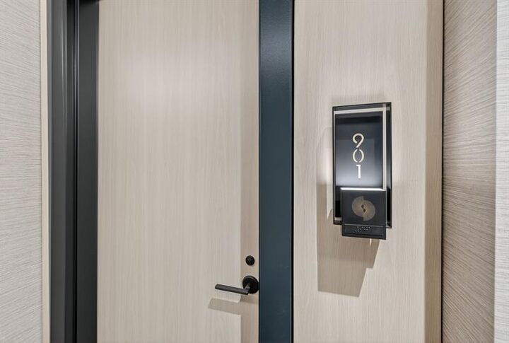 Property Photo: 153 N Seabreeze Blvd 901-S FL 33304