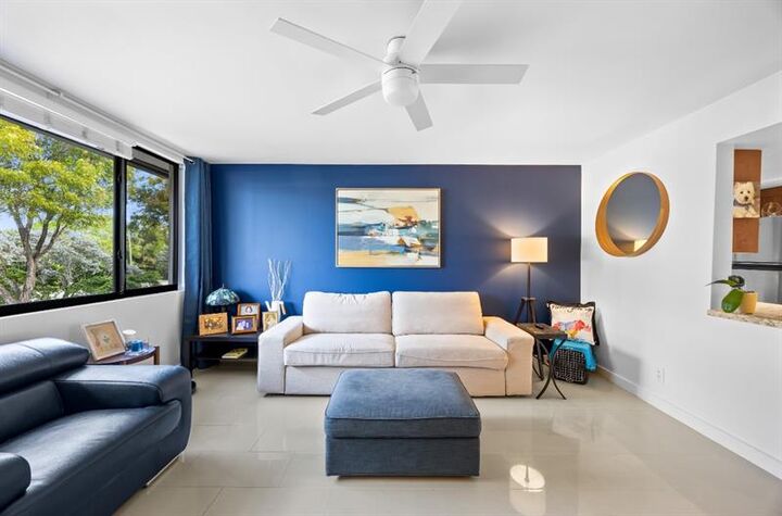 Property Photo:  1901 N Andrews Ave 222  FL 33311 