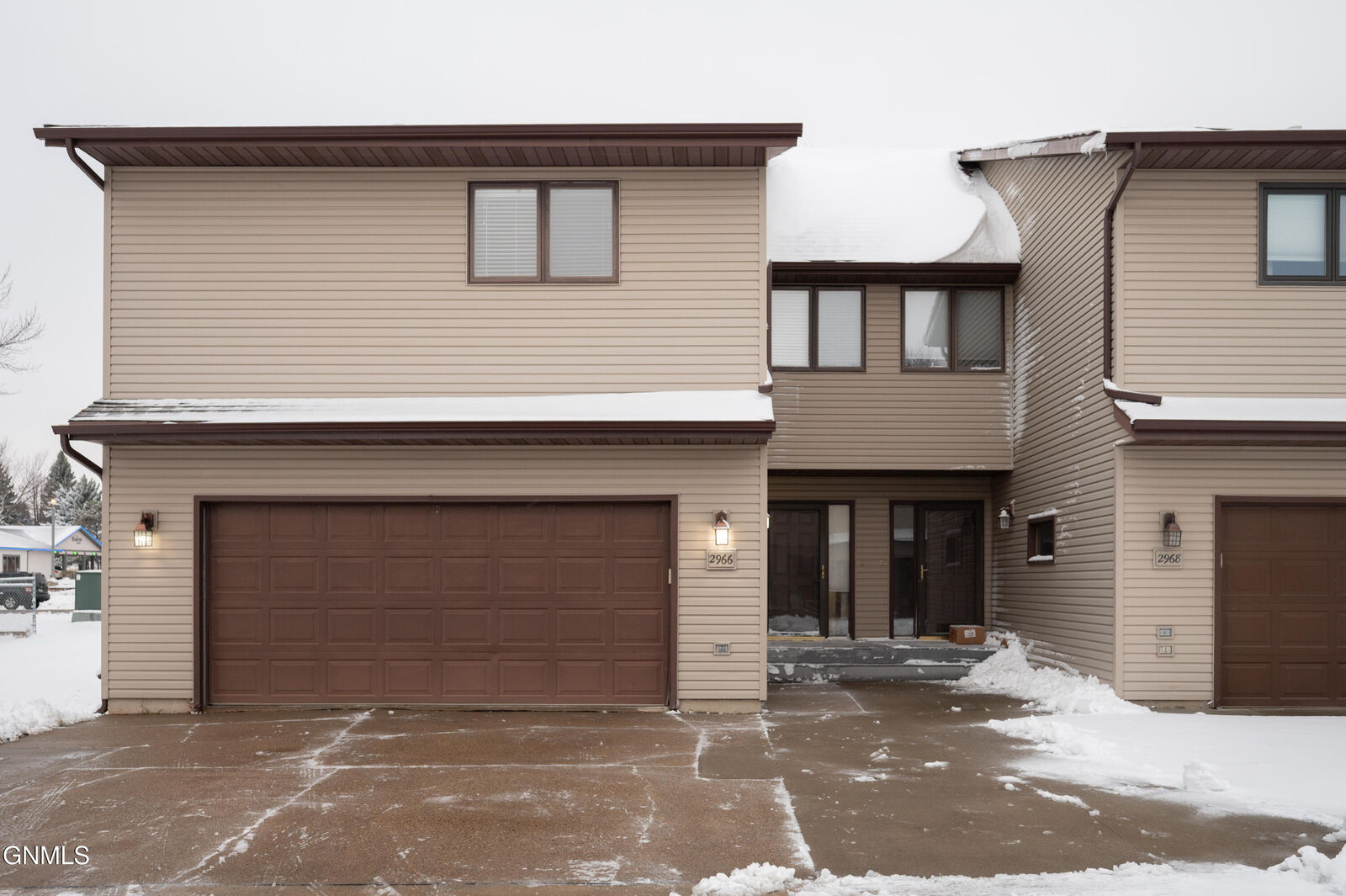Property Photo:  2966 Ontario Lane  ND 58503 