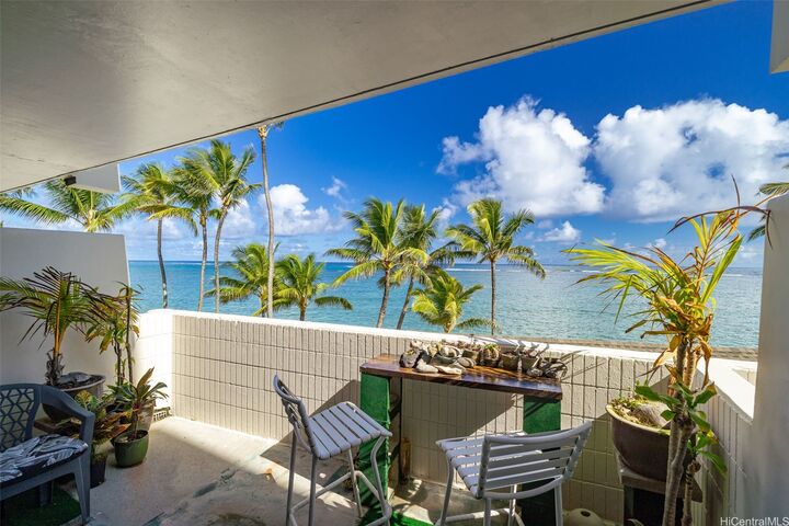 Property Photo: 53-567 Kamehameha Highway 403 HI 96717