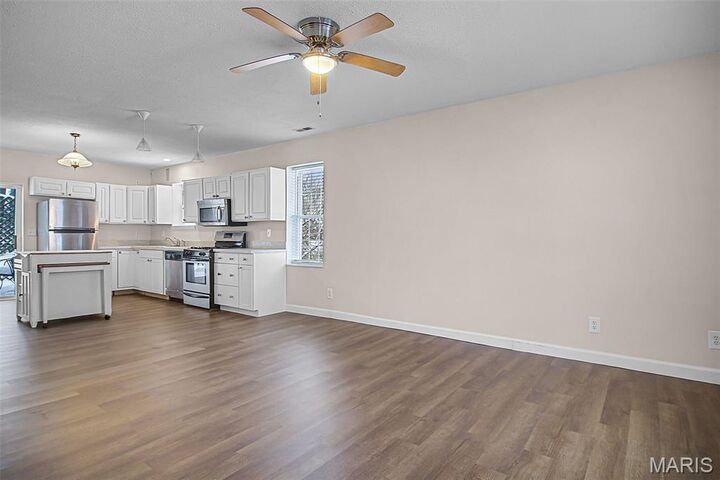 Property Photo:  1232 Franklin Avenue  IL 62025 