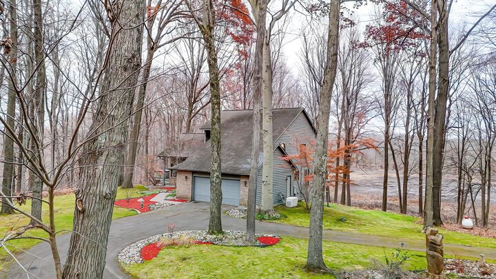 Property Photo: 15833 E B Avenue MI 49012