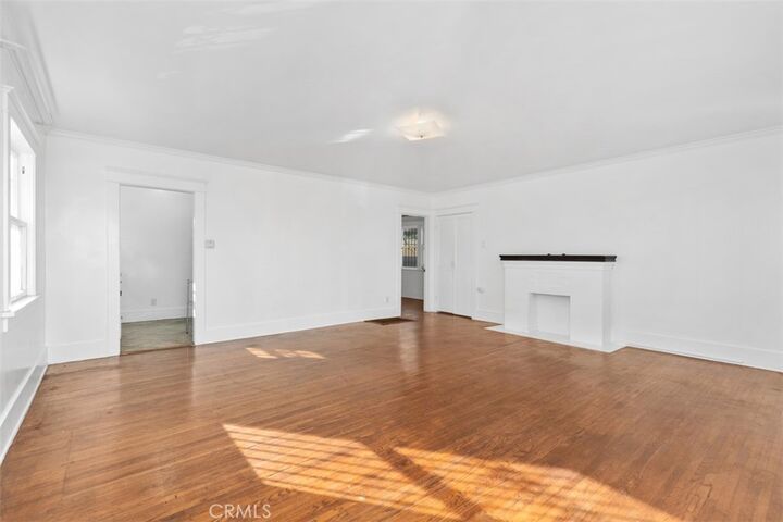 Property Photo:  1728 E Florida Street  CA 90802 