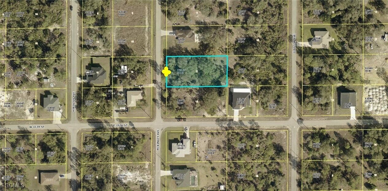 Property Photo: 1502 McKinley Avenue FL 33972