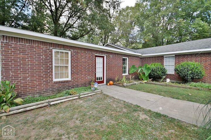 Property Photo: 5 Thomas Lane AR 72032