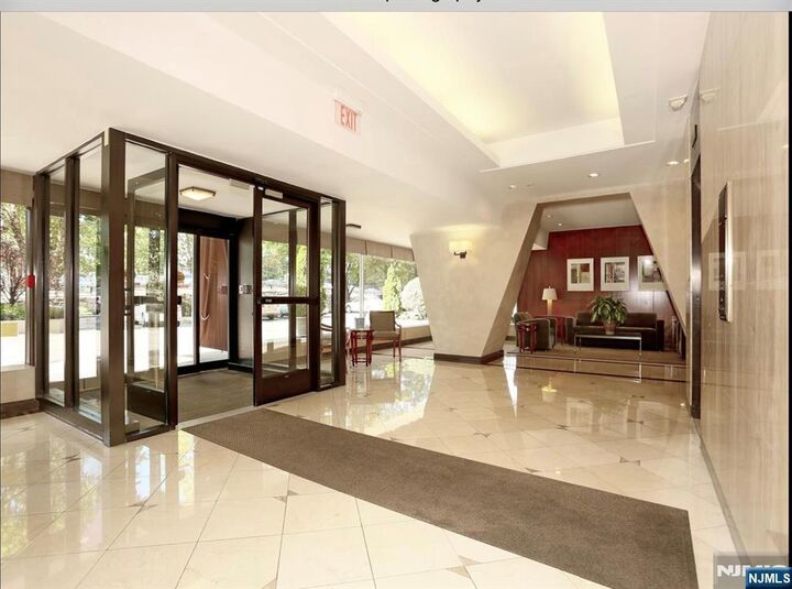 Property Photo:  4 Horizon Road G-3  NJ 07024 