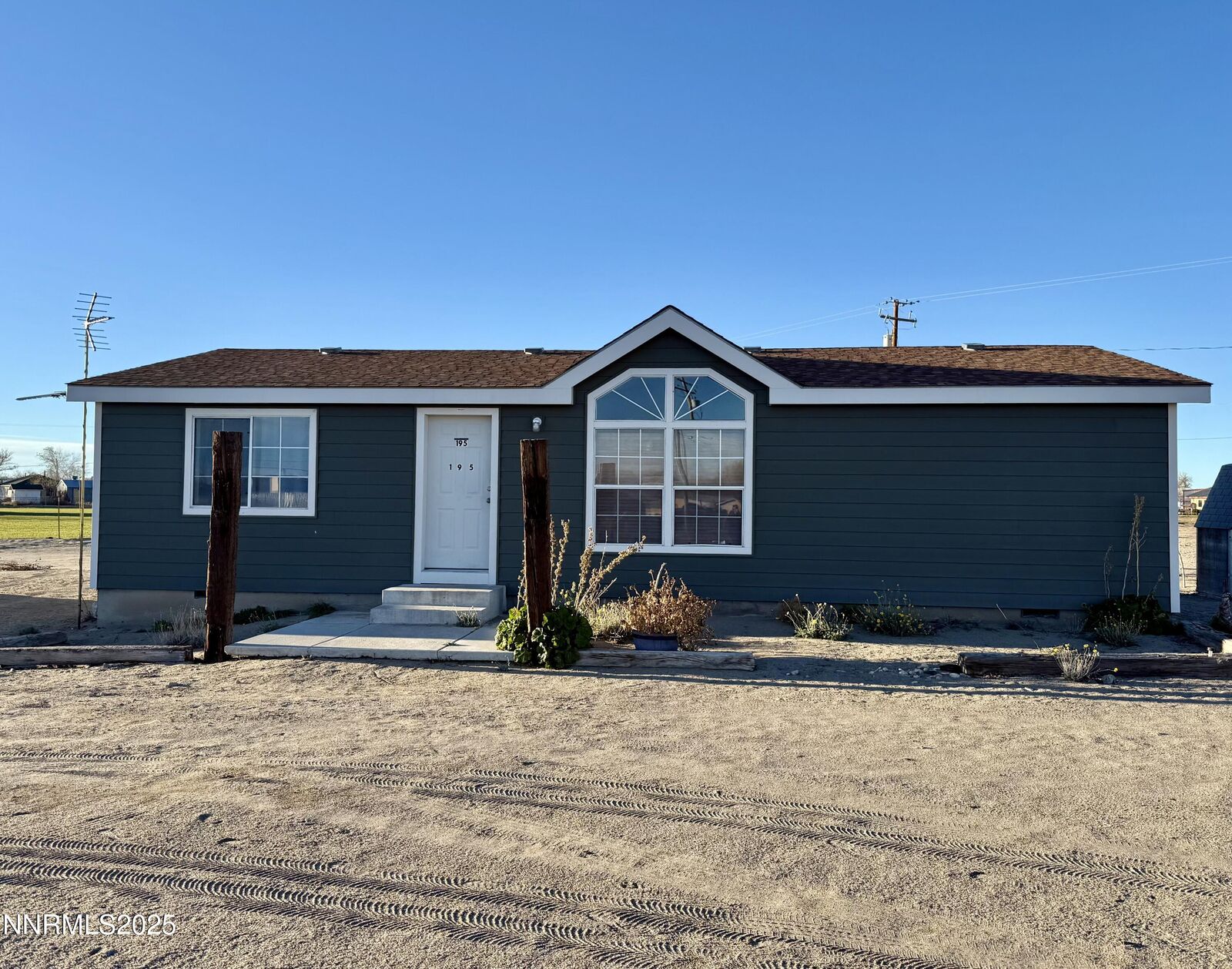 Property Photo:  195 W Classic Way  NV 89406 