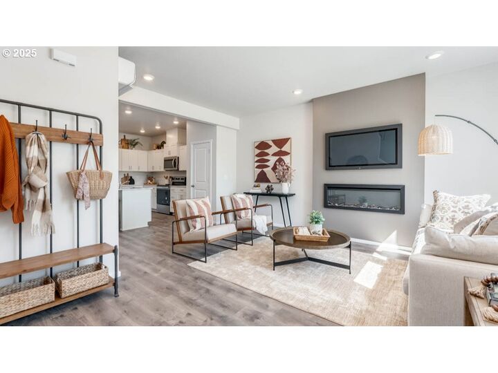 Property Photo: 3556 SW Hartley Ave OR 97080