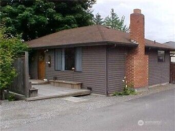 Property Photo: 6605 Beverly Boulevard WA 98203