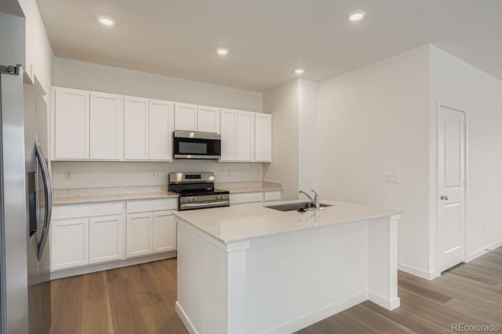 Property Photo:  2820 E 153rd Avenue  CO 80602 