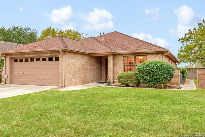 124 Gardenridge  Seguin TX 78155 photo