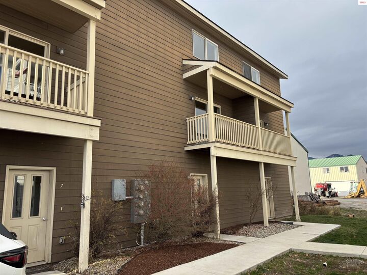 1807 Culvers Drive Unit #9  Sandpoint ID 83864-6030 photo