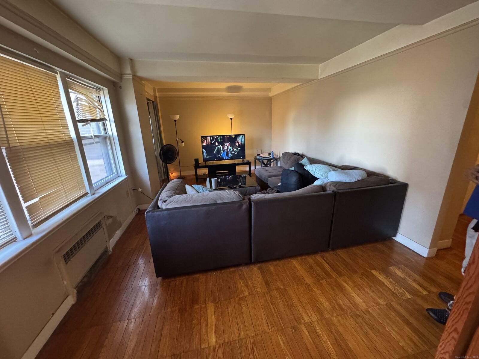Property Photo: 232 Farmington Avenue D8 CT 06105