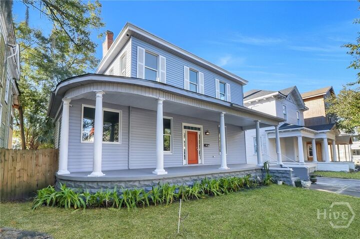 Property Photo:  809 E Henry Street  GA 31401 