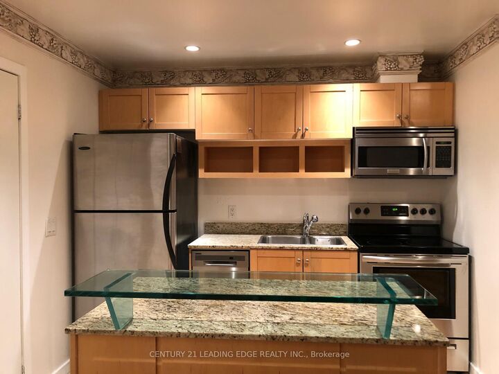 Property Photo:  218 Queens Quay N/A W 1204  ON M5J 2Y6 