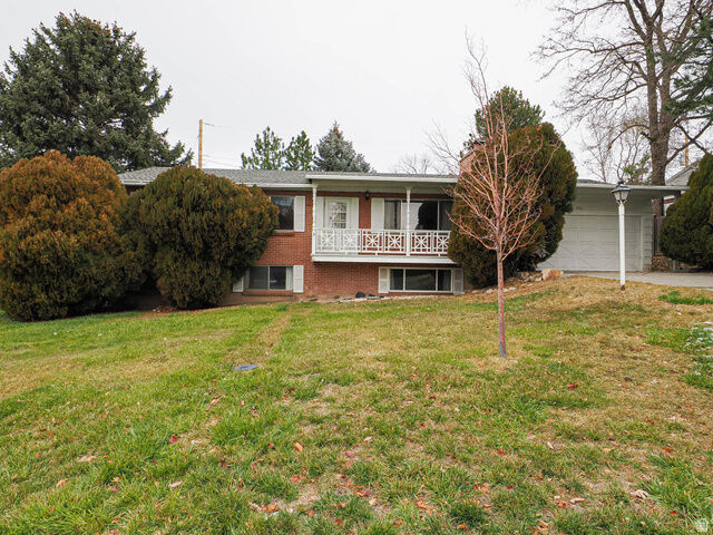 Property Photo:  3001 E Bonnie Brae Ave  UT 84124 