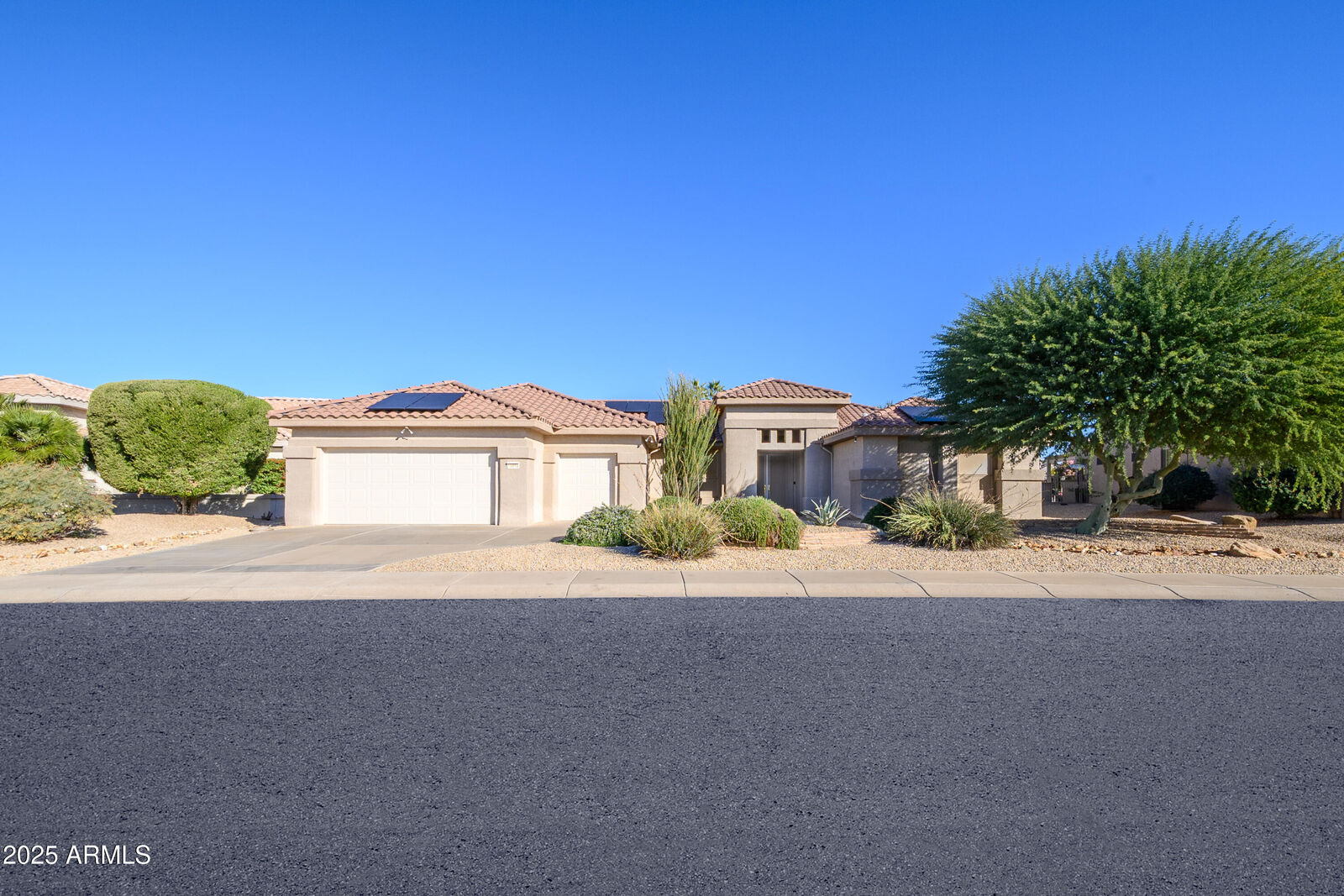 Property Photo:  15660 W Jasper Way  AZ 85374 