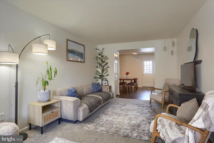 Property Photo: 115 Melbourne Lane PA 17055