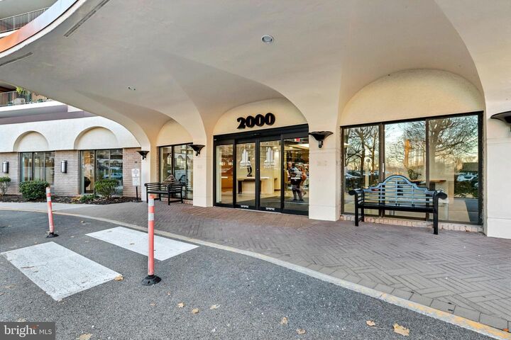 Property Photo:  21033 Valley Forge Circle 1033  PA 19406 