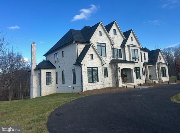 Property Photo:  37291 Seabiscuit Park Place  VA 20117 