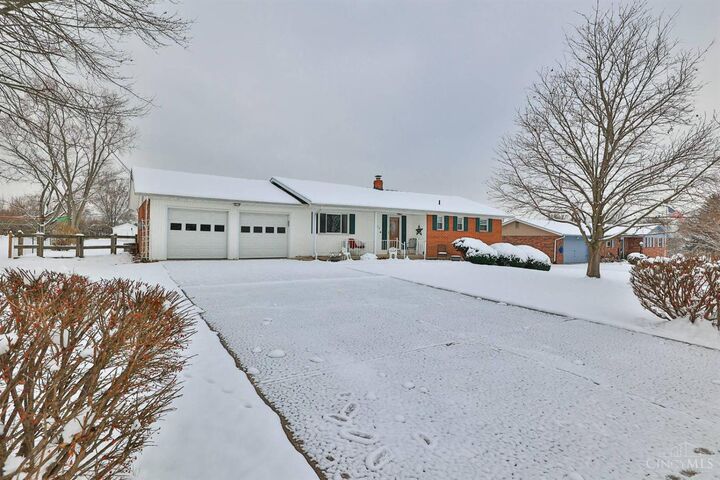 Property Photo: 6929 Hamilton Mason Road OH 45069