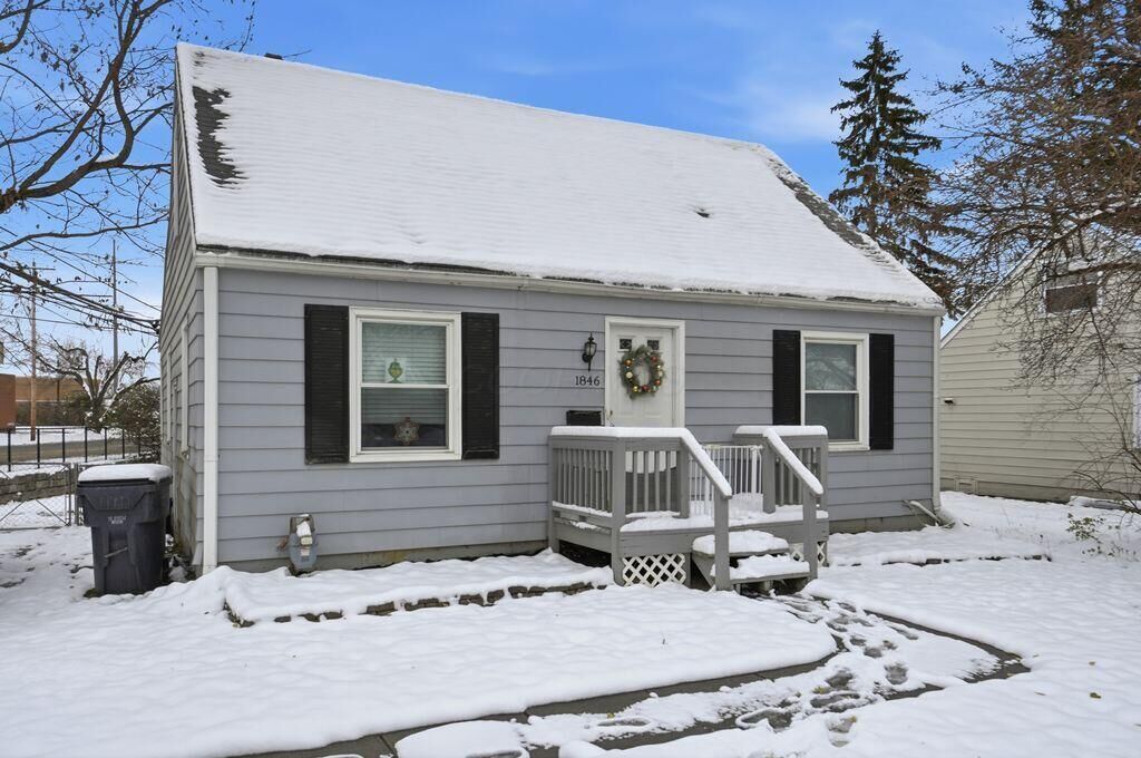 Property Photo:  1846 Rhoda Avenue  OH 43212 