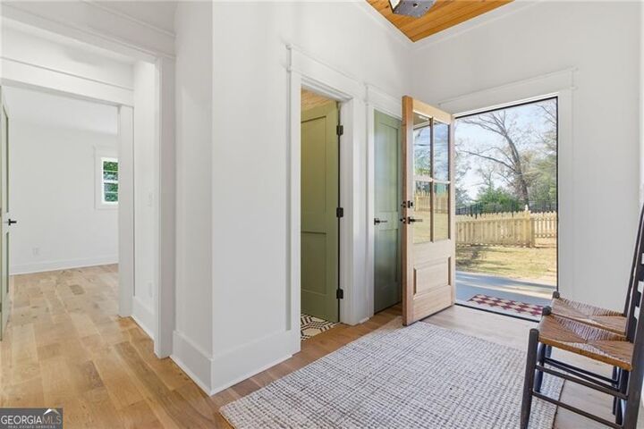 Property Photo: 542 Sugar Hill Drive NW GA 30060