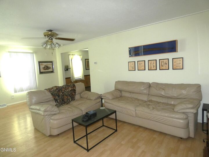 Property Photo:  415 Summit Street  ND 58576 