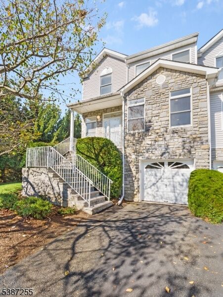 Property Photo:  52 Wiley Ct  NJ 07950 