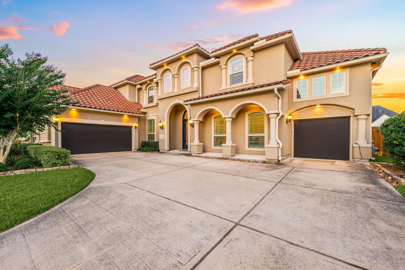 Property Photo: 26411 Katy Springs Lane TX 77494