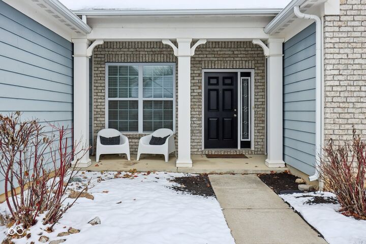 Property Photo:  11900 Avedon Way  IN 46077 