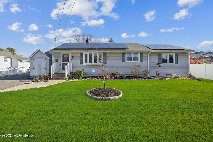 501 Rose Street  Lakehurst NJ 08733 photo