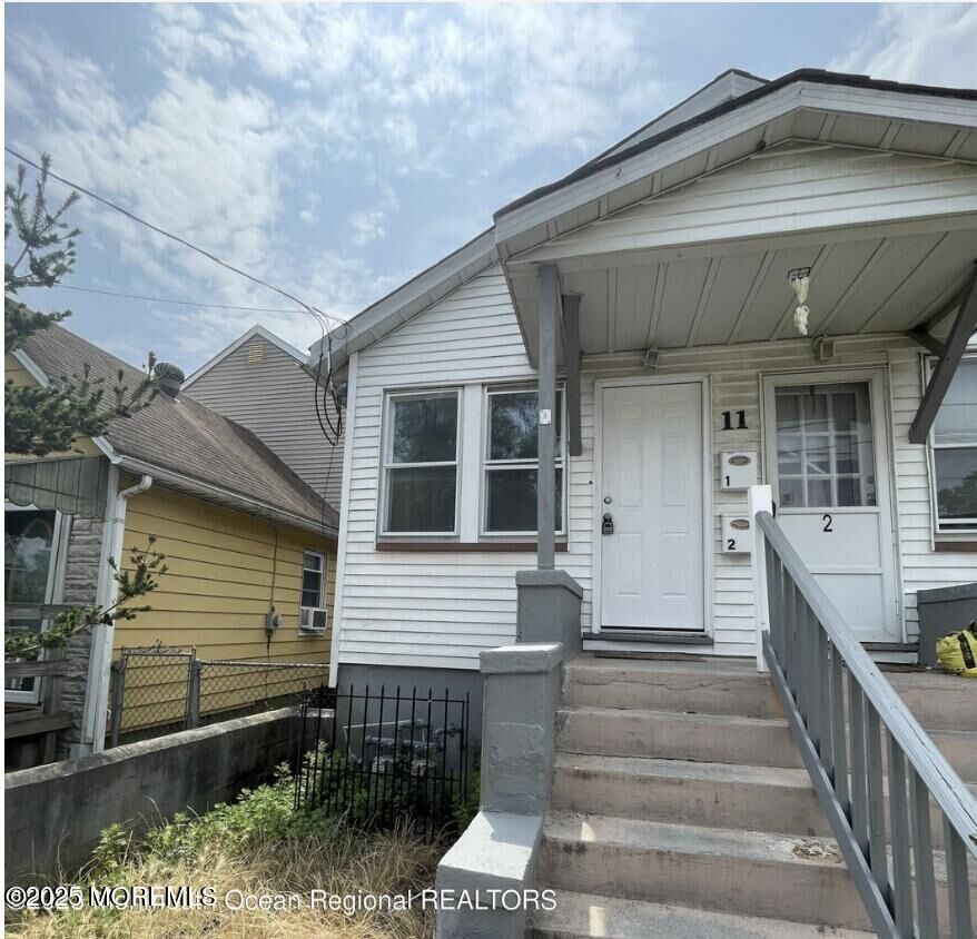 Property Photo:  11 Saint Peters Place  NJ 07734 