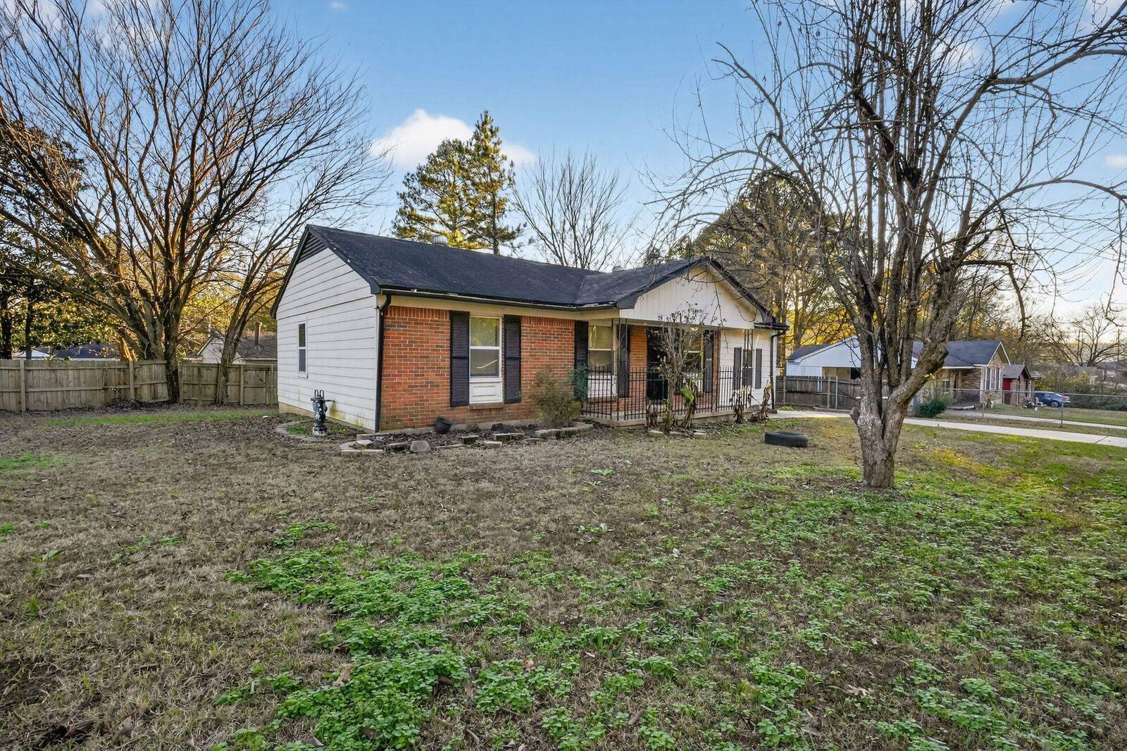 Property Photo:  3669 Trudy Cv  TN 38128 