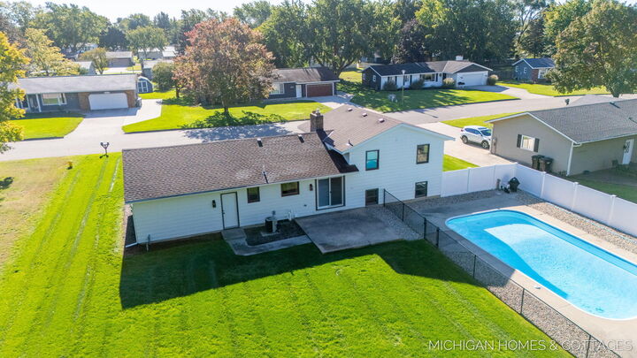 Property Photo:  10975 Campanel Drive  MI 49464 