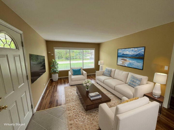 Property Photo: 5611 S Quincy Street S IL 60521