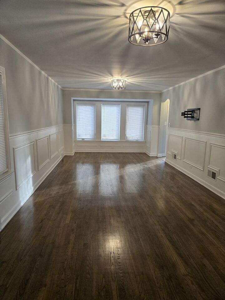 Property Photo:  8728 S Merrill Avenue  IL 60617 