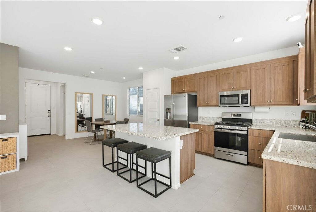 Property Photo:  1157 Blackbrush  CA 92220 